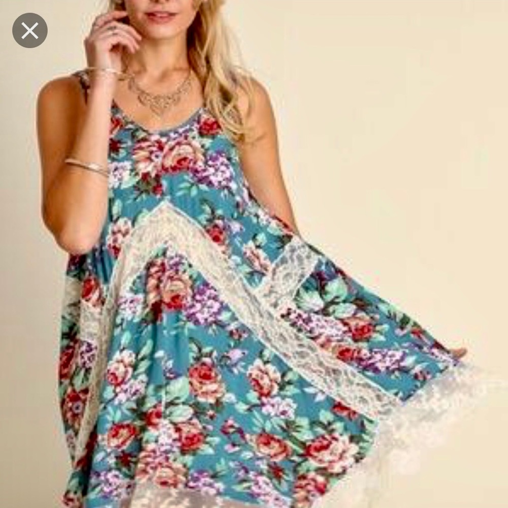 UMGEE FLORAL LACE SUMMER DRESS SMALL